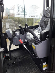 Půjčím minibagr, minirypadlo Kubota KX018-4G - 4