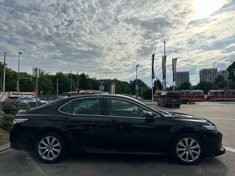 Toyota Camry, Toyota Camry 2,5 Hybrid-Černá - 4