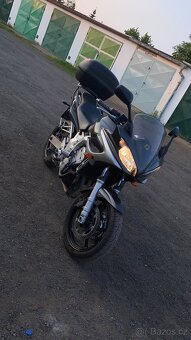 Yamaha FZ6 - 4