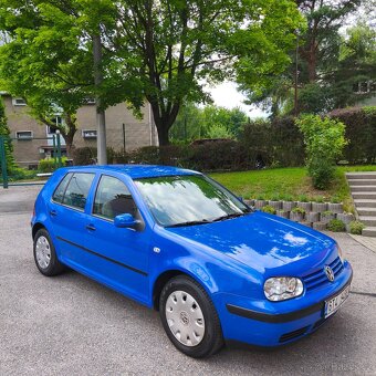 Volkswagen Golf 1.6 benzín, funkční klima, bez koroze - 4