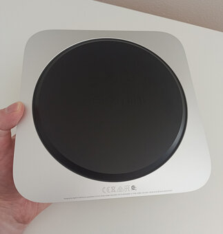 Prodám Apple Mac mini M2 2023 8GB RAM 256GB SSD - 4