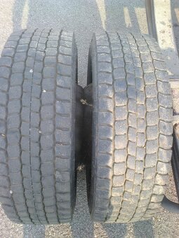 Pneu 245/70 R19.5 - Disk 19.5 - 8 šroubů - 1.250,-Kč / ks - 4