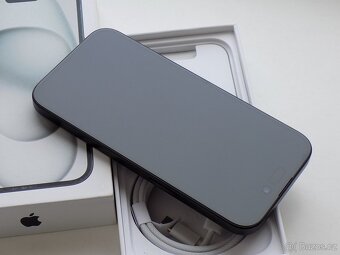 Apple iPhone 15 128GB Černý - ZÁRUKA 12 MĚSÍCŮ - KOMPLETNÍ - 4
