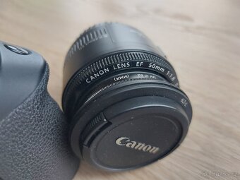 CANON EOS 70D + OBJEKTIV + NABÍJEČKA - 4