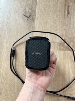 Pitaka Bezdrátová rychlá nabíječka /magnetický držák do auta - 4