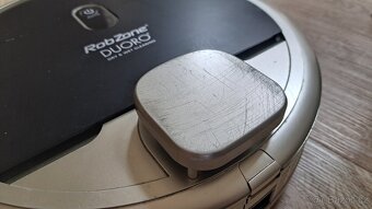 Prodám robotický vysavač robzone duoro na ND - 4