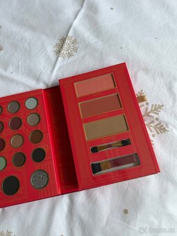 Kosmetická paletka – kompletní set - 4