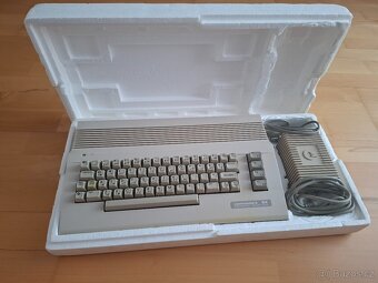 Commodore C64 - 4