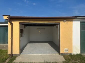 Pronájem garáže – top stav, elektřina, voda, montážní jáma - 4