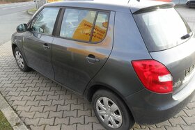 Škoda Fabia 2. 1.4i 16V/63kW, r. 4/2011, Servisní kniha - 4