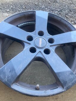 Kola dezent R17 5x114,3 - 4
