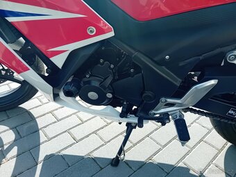 Prodám Hondu CBR 300R - 4