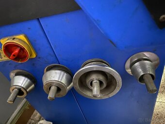 Zouvačka pneu Univer NHT 860A Vyvažovačka NHT 268 - 4