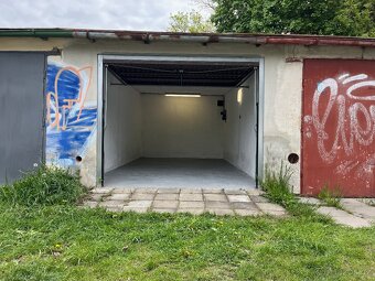 Pronájem garáže / skladu 20 m2 v Jihlavě Na Vyhlídce - 4