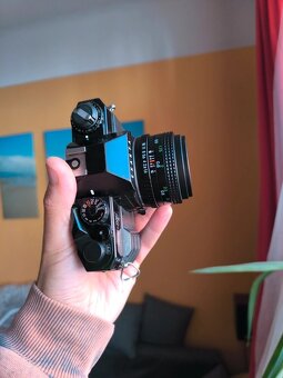 Zrcadlovka Exakta HS-10 + Dva Objektivy (Pentax) - 4