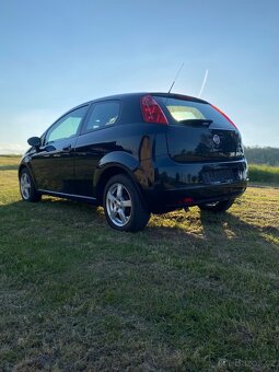 Fiat Grande Punto 2011 1.2 - 4