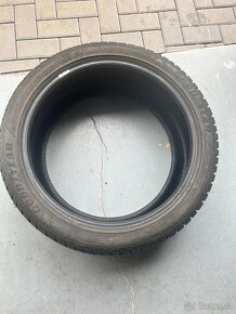GOODYEAR zimní pneu 275/40 R21 107V TOPSTAV vzorek 7,5mm - 4