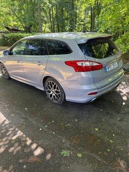 Ford Focus mk3 titanium 2.0 TDCI - 4