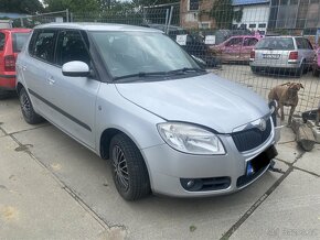Škoda fabia 2 prodám zadní světla - 4