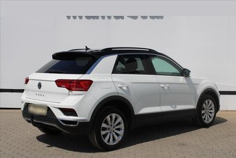 Volkswagen T-Roc 1.5 TSI DSG LED TAŽNÉ ZAŘ. (2019) - 4