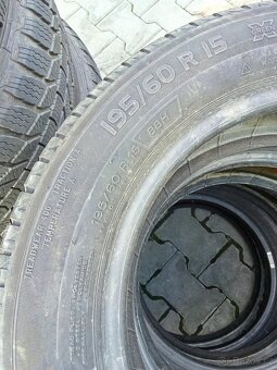 195/60R15 88H MISCHELIN - 4