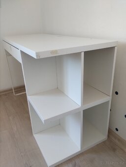 Stůl IKEA - 4