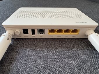 Optický modem router Huawei EG8145V5 GPON ONT + Wi-Fi - 4