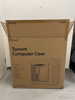 Fractal Design Torrent Black Solid - 4