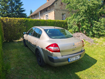 Prodám béžový Renault Megane 2 RV 2009 N95 Man 143 tkm - 4