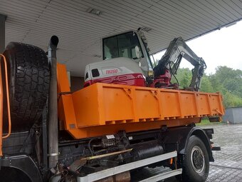 Takeuchi tb260 - 4