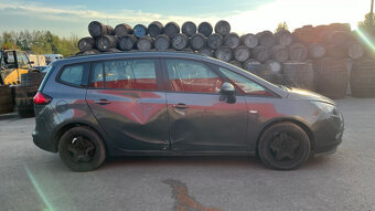 269.Opel Zafira C 2.0cdti A20DT - 4