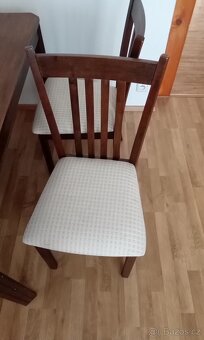 Stůl+čtyři židle - 4