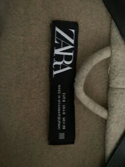 Béžový kabát ZARA vel. S/36 - 4