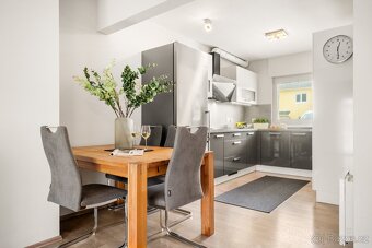 Nádherný rodinný dům 4+kk v Brandýse n. Labem - 4