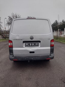 Volkswagen Transporter T5 2.0TDI  103kW - 4
