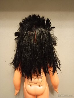 Retro panenka Hamiro černovláska - 4