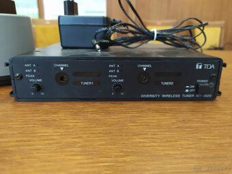 Bezdrátové mikrofony TOA včetně přijímače - 4