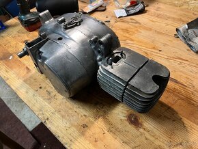 Motor jawa pionýr - 4