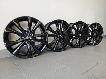 Orig. Mazda 5x114 _ 17" Black - Top - 4
