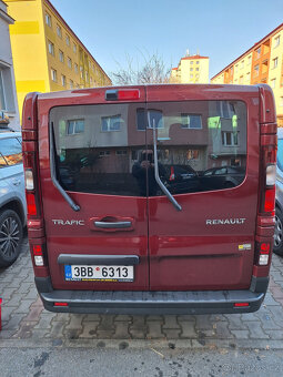 Prodám Renault Trafic L1 dCI 150 rv.2023, 5míst - 4