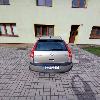 Citroën C4 1.4 16V - 4