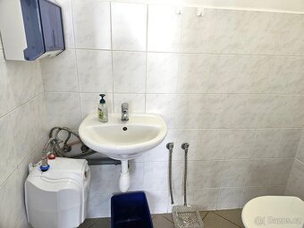 Obchod s výlohami v centru 71 m2, Kralupy nad Vltavou - 4