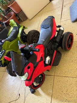 Čtyřkolka/auto/motorka - 4