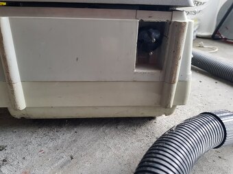 Retro vysavač ETA - 4