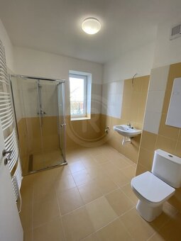PRODEJ PŘÍZEMNÍHO BYTU 1+KK, U AREÁLU, TÁBOR - 4