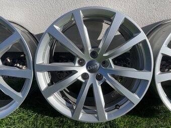 AUDI alu disky 18 palců - E8Jx18H2-N ET 29 - 4