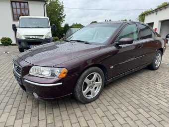 Volvo S60 D5 136kW + nová STK , závada - 4