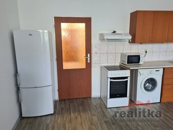 Pronájem zařízeného bytu 1+kk, Opava, ul. Olbrichova - 4