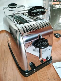 Topinkovač Russell Hobbs 23310 - 4
