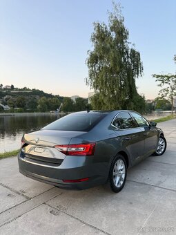 Škoda Superb 2019 rok 2.0 tdi - 4